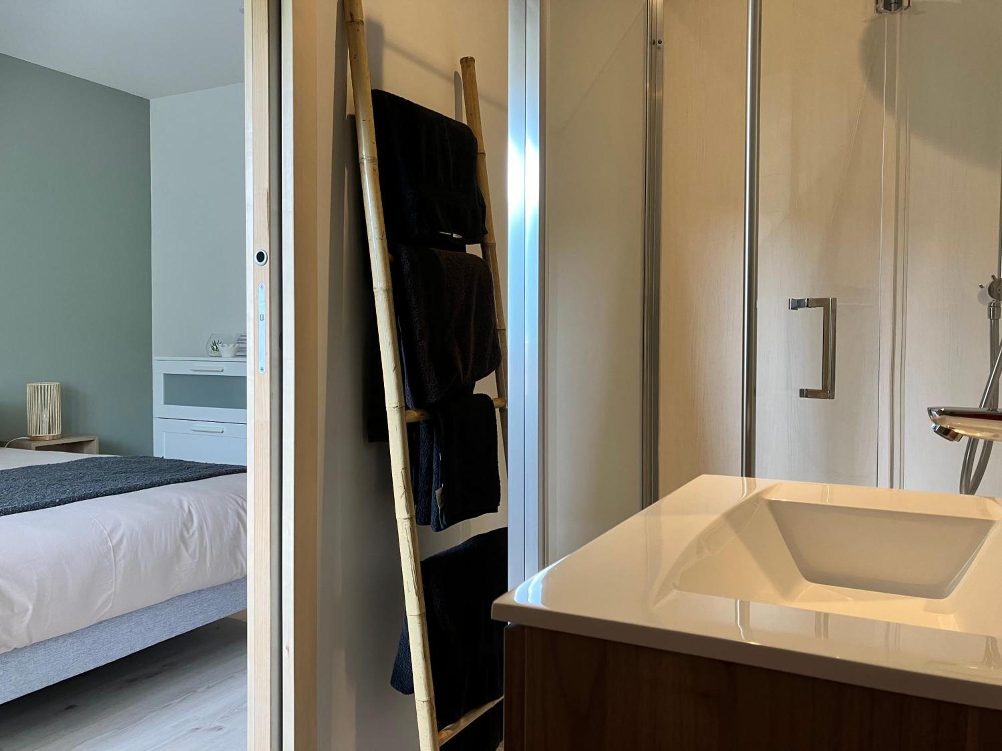 Bed and Breakfast La Lys Martagon Le Falgoux Екстер'єр фото